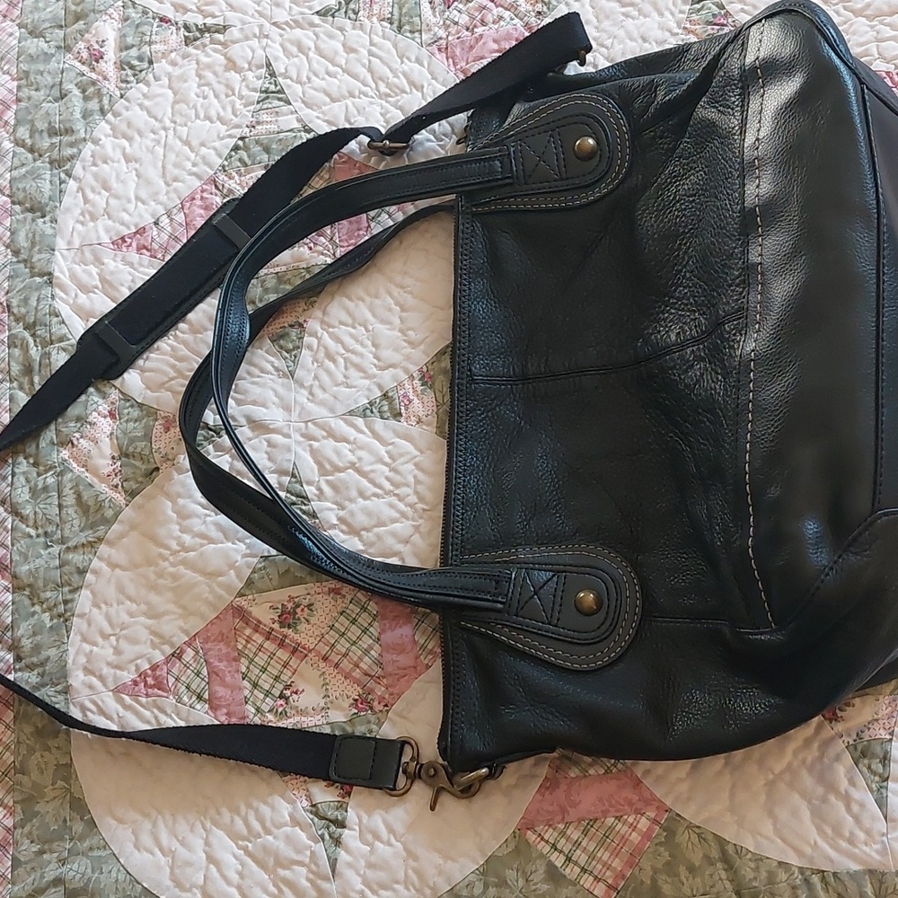 The Sak Gorgeous💋  The Sak Like New ! Black Leather. TODAY ONLY!! - Picture 10 of 16